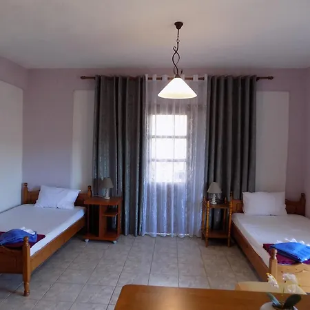 Apartment Fanis Kokkino Nero