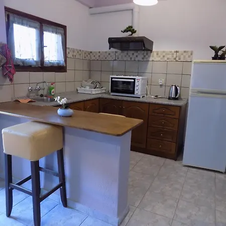 Apartment Fanis